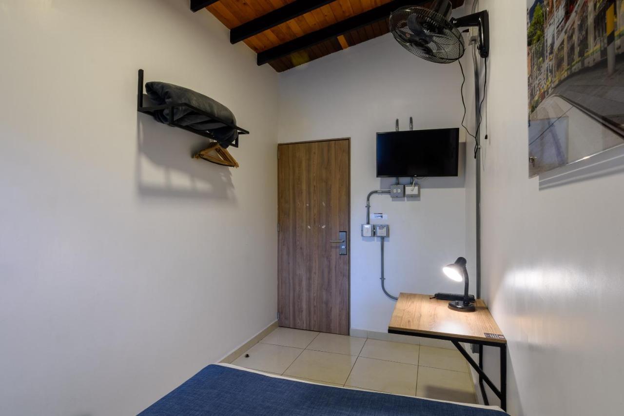 Med la palma - Hotello Medellín Esterno foto