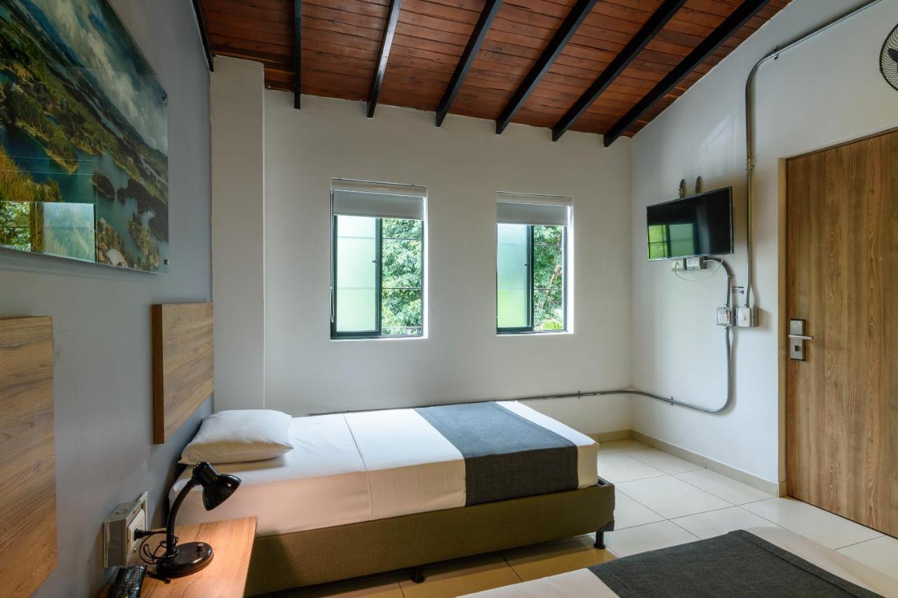 Med la palma - Hotello Medellín Esterno foto